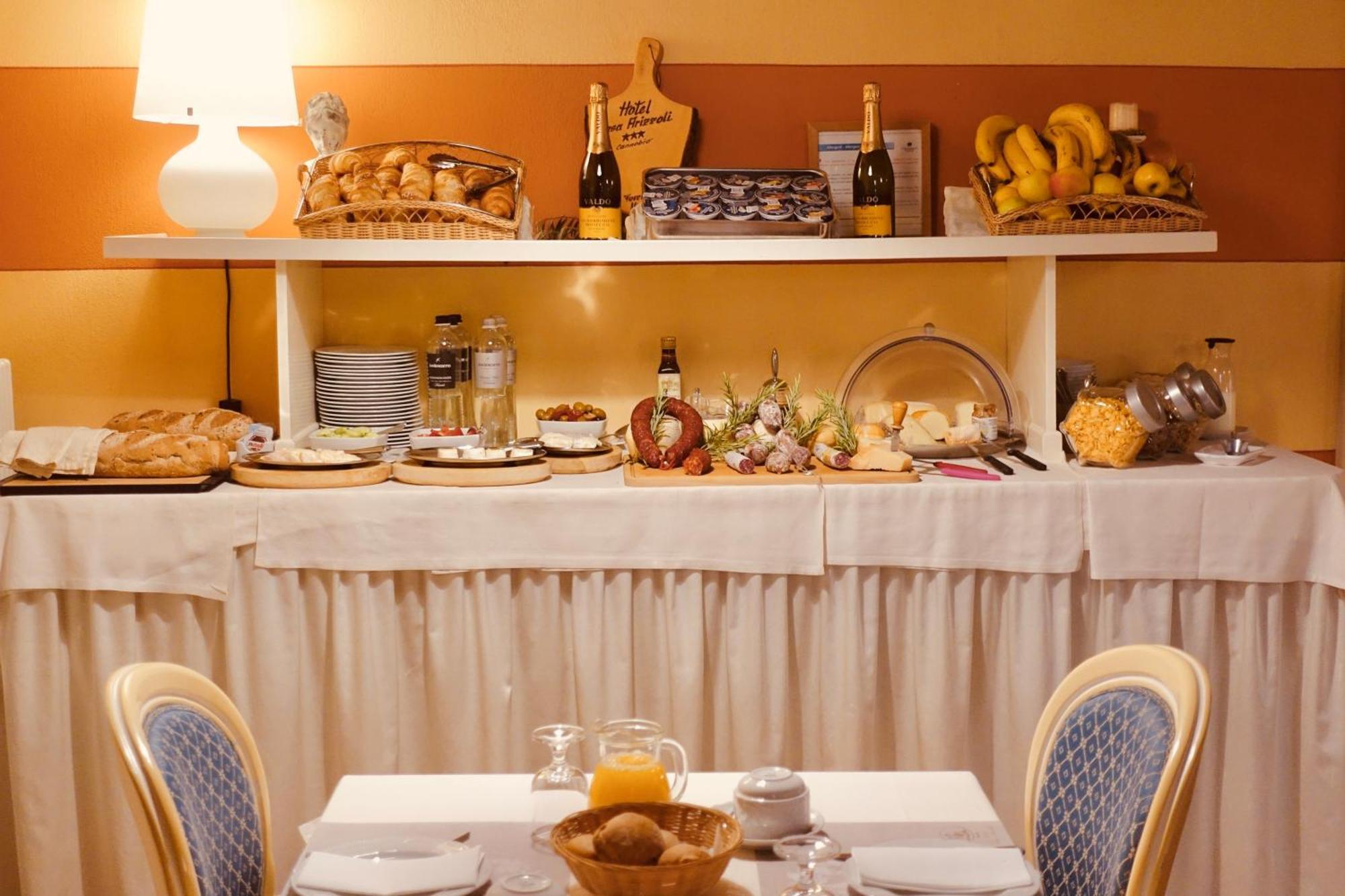 קנוביו Hotel Casa Arizzoli מראה חיצוני תמונה