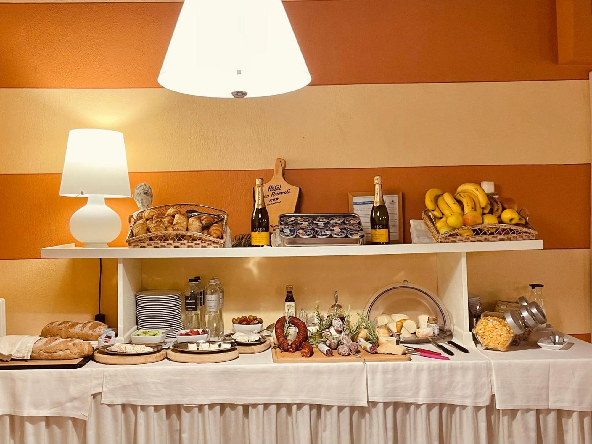 קנוביו Hotel Casa Arizzoli מראה חיצוני תמונה