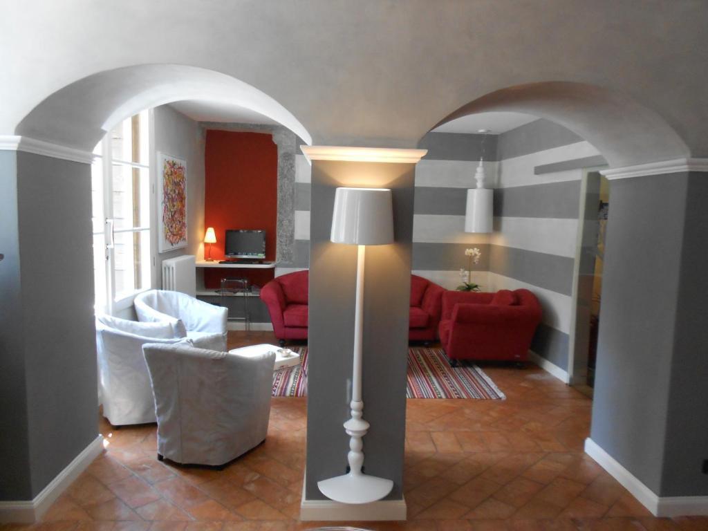 קנוביו Hotel Casa Arizzoli מראה חיצוני תמונה