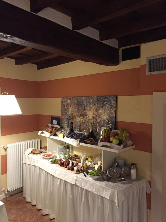 קנוביו Hotel Casa Arizzoli מראה חיצוני תמונה