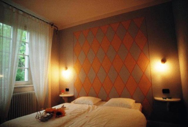 קנוביו Hotel Casa Arizzoli חדר תמונה